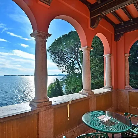 Hotel Villa Fiordaliso Gardone Riviera Exterior photo